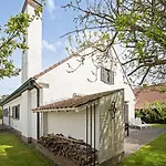 Bretoenselaan 5 Villa *